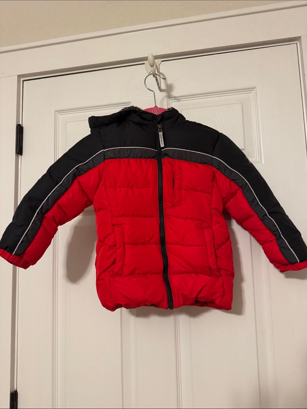 ZeroXposur Kids' Red and Black Hooded Puffer Jacket